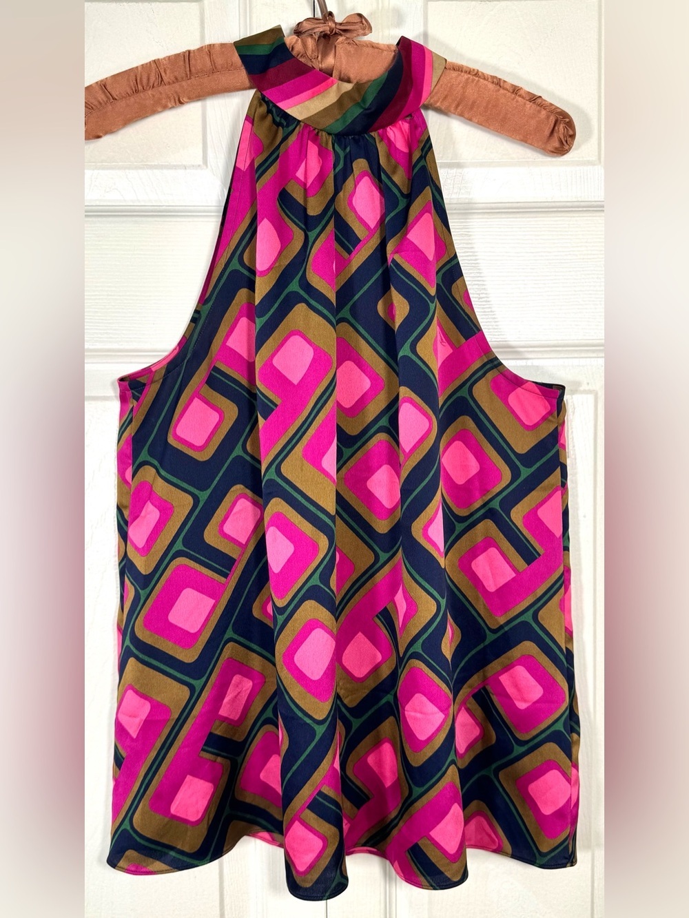 Trina Turk Lavani Halter Neck Top Size Medium EUC.